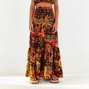New Farm Rio Black Macaw Island Tiered Tropical Print Maxi Skirt